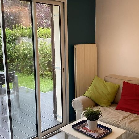 Charmant Cottage 2P Avec Jardin Et Wifi, A 2 Pas De La Plage De Cabourg - Fr-1-487-285 Exterior foto